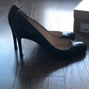 Christian Louboutin Simple Pumps
